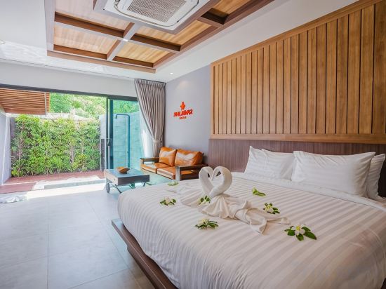 Malabar Pool Villa Phuket - Tap to explore photos