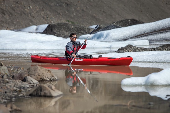 Tur Perahu Kayak di Danau Gletser Sólheimajökull, Islandia (Termasuk Pakaian Selam Kering + Peralata