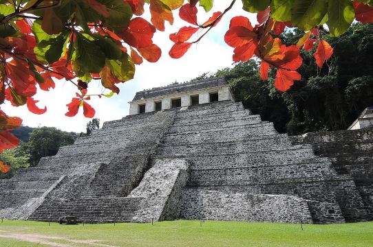 Palenque Archaeological site from Villahermosa City or airport