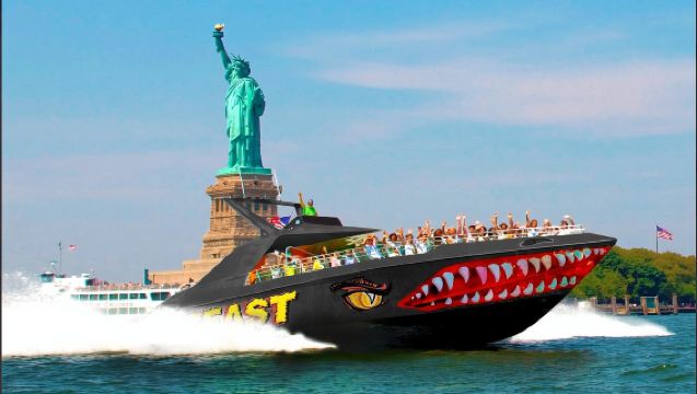 ทัวร์สปีดโบ๊ต Beast ชมอนุสาวรีย์เทพีเสรีภาพ (ดาวน์ทาวน์) - Statue of Liberty with the Beast Speedboat (Downtown)