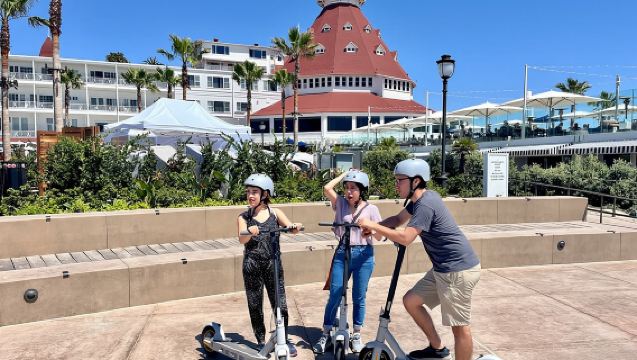 Explore Coronado Island by E-Scooter with Photos Included