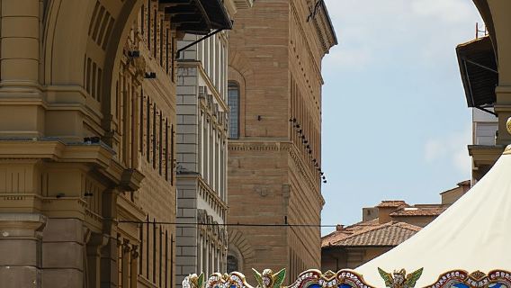 Roma: gita di un giorno a Firenze con biglietti d'ingresso alla Galleria degli Uffizi
