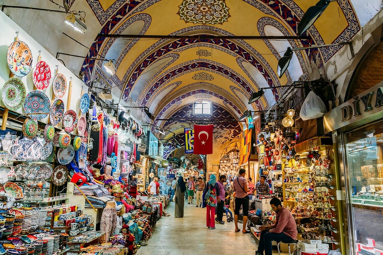 Istanbul: Old City Tour and Luxury Sunset Bosphorus Cruise