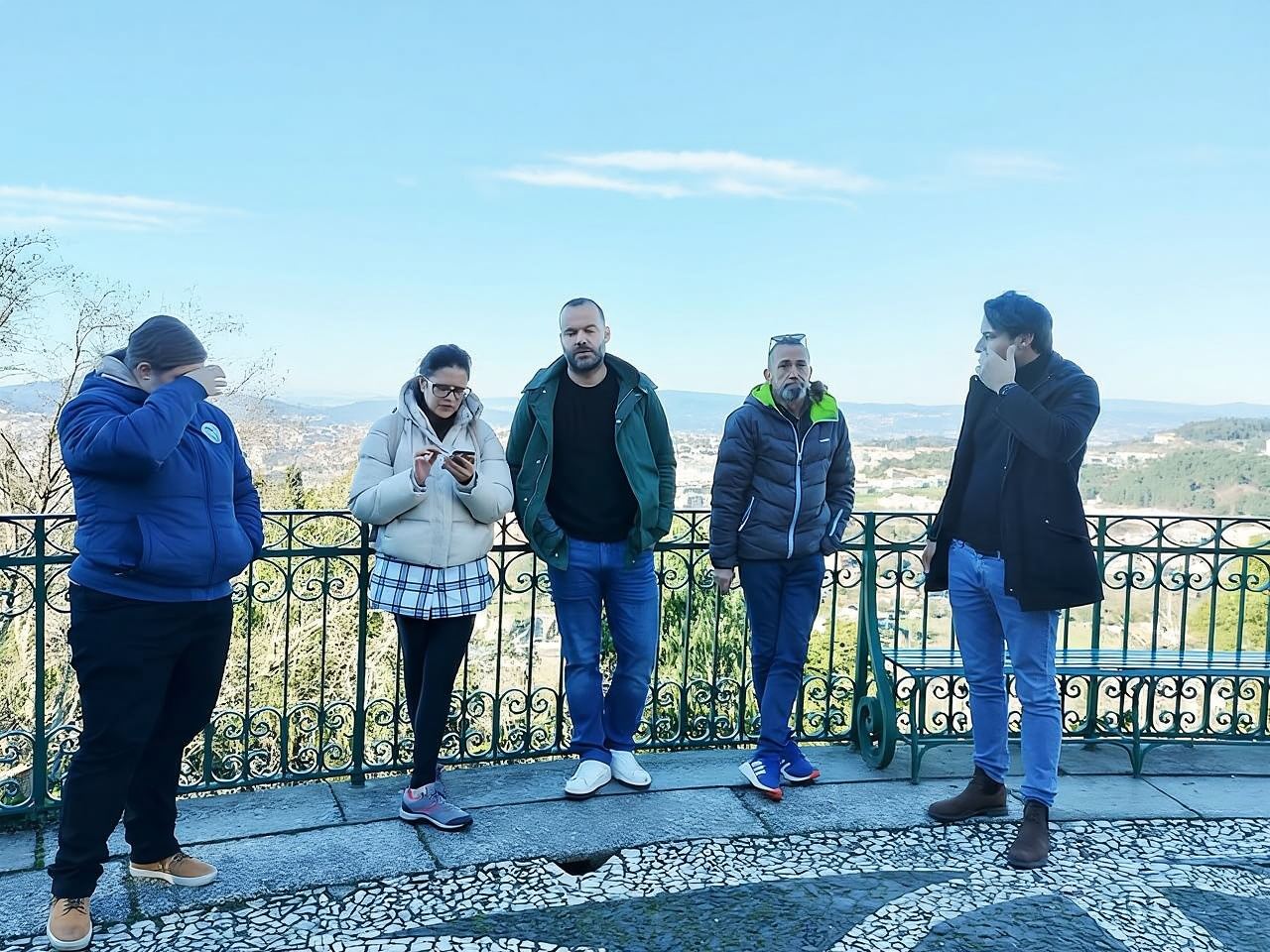 From Porto: Braga and Guimarães Day Trip with Lunch