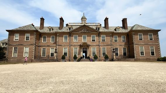 From Boston: Guest of the Cranes Guided Tour on Crane Estate