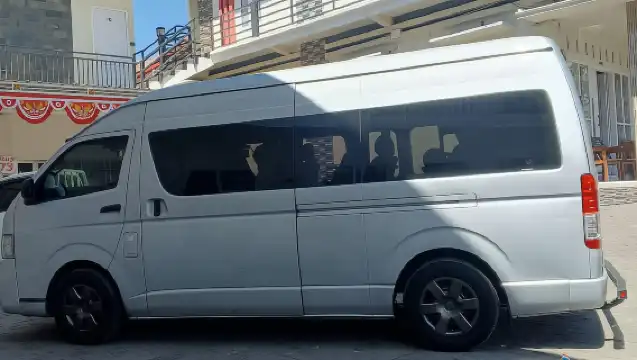 日惹：2日遊（寺廟+探險+飯店接送）