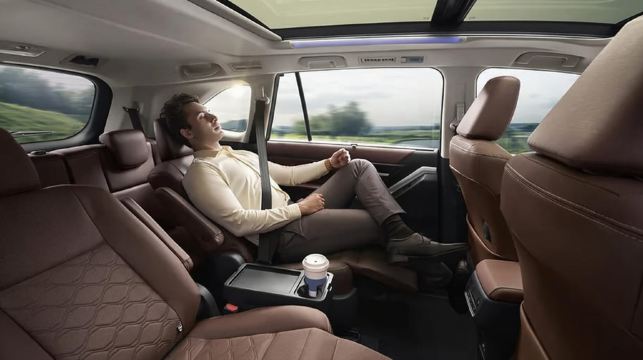 德里/齋浦爾/阿格拉：私人單程汽車接送