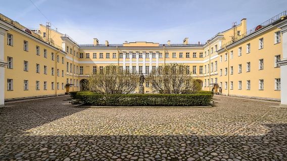 ทัวร์ 1 วัน พิพิธภัณฑ์พระราชวังฤดูหนาวรัสเซีย + พิพิธภัณฑ์บ้านพักของปุชกิน