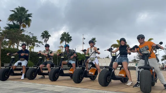 Rent e-Scooter 2 seater from 1 untill 4 Hour : Explore Maspalomas