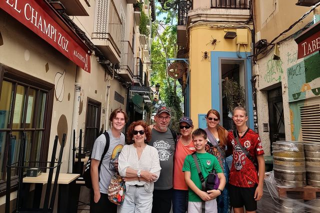 Lawatan Berjalan Kaki Persendirian Zaragoza dengan Orang Tempatan