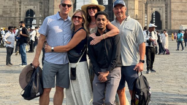 Customize private tour with pickup