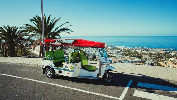 Costa Adeje: Tour en tuk tuk por el volcán secreto
