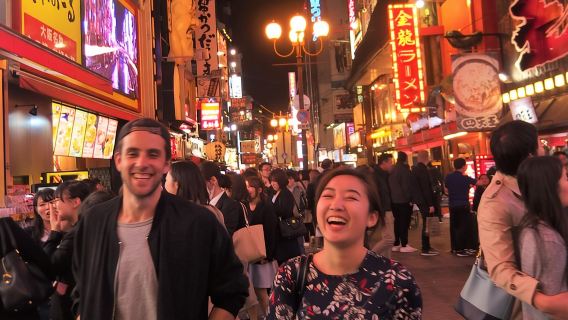 Osaka Bar Hopping Night Walking Tour in Namba (3 bars, 6 tastes)