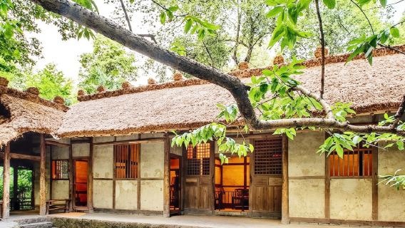 ทัวร์ 1 วัน ศาลเจ้าสามก๊ก + กระท่อมมุงจากของตู้ฝู่ ที่เฉิงตู [ทัวร์ส่วนตัว + รวมตั๋วเข้า + การบรรยายแบบเหมา 1 ต่อ 1]