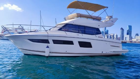 【青島遊艇出海】青島奧帆中心35英尺遊艇包船出海+帶飛橋+水果飲料