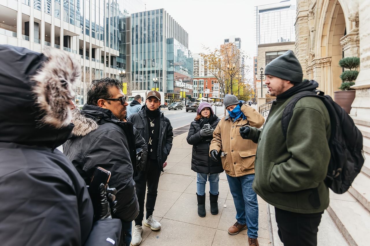 Chicago: Gangsters and Ghosts Guided Walking Tour