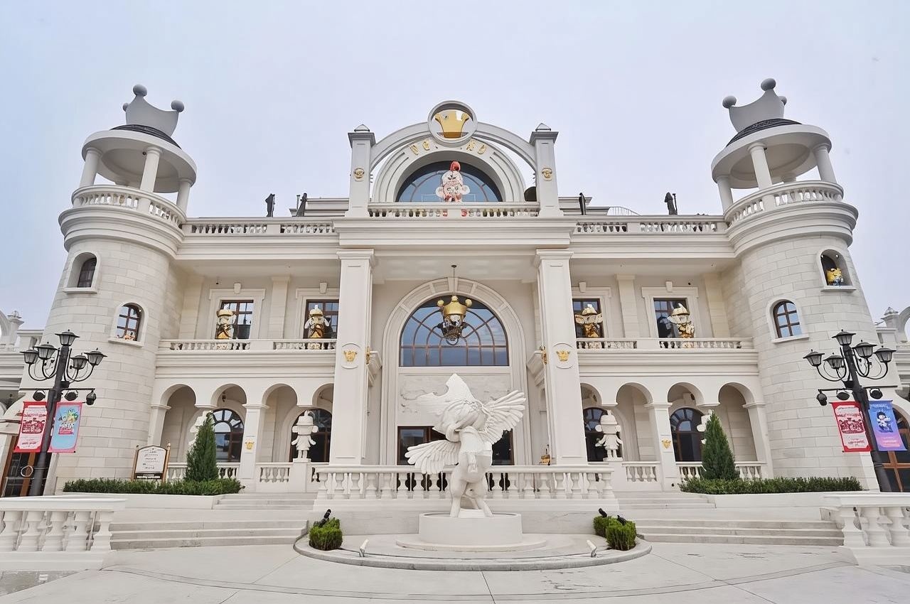Tour di un giorno VIP per famiglie alla Grande Muraglia di Mutianyu a Pechino + Parco a tema POP di Bubble Mart