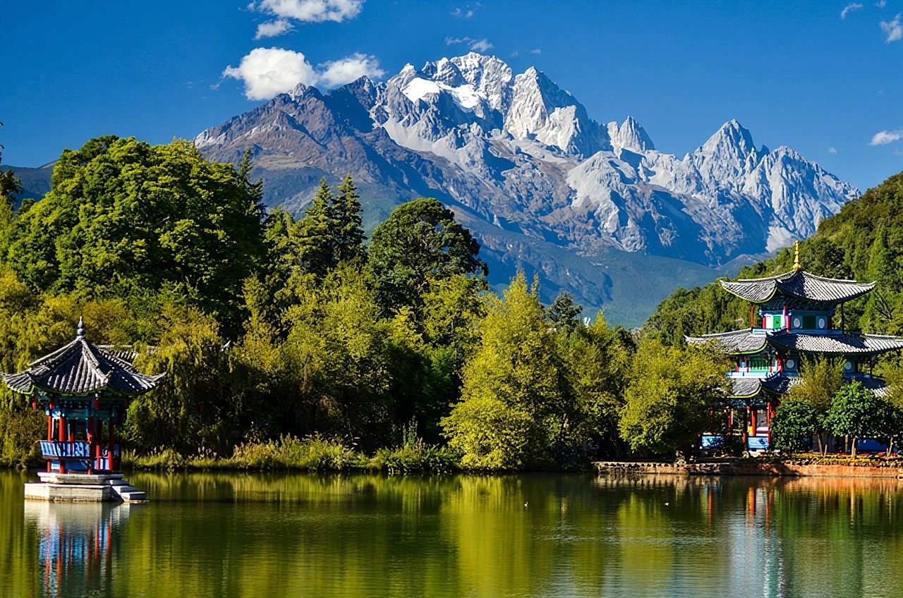 เหมาทัวร์เมืองโบราณไป๋ซา/ซู่เหอ, สระน้ำมังกรดำ, ทะเลสาบล่าซื่อ, หมู่บ้านน่าซี