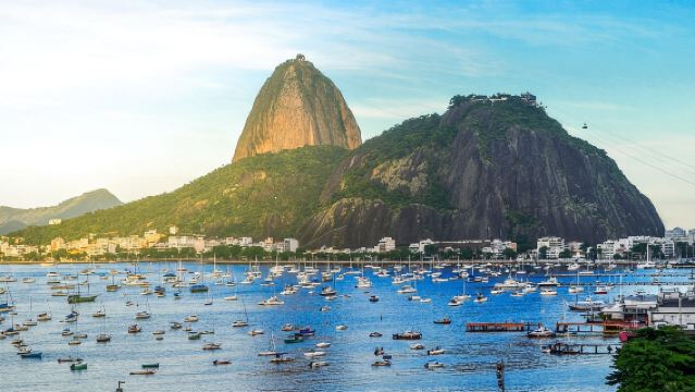 コパカバーナ海岸+キリスト像+ドナ・マルタ展望台+ポン・ヂ・アスーカル ワンデーツアー