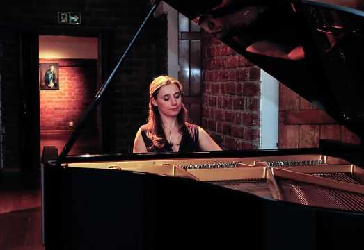 Everyday concerts of Chopin's music at the Old Town in Warsaw