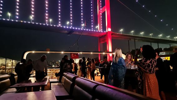 Luxury Bosphorus Dinner Cruise & Shows Private Table & Free Wi-Fi