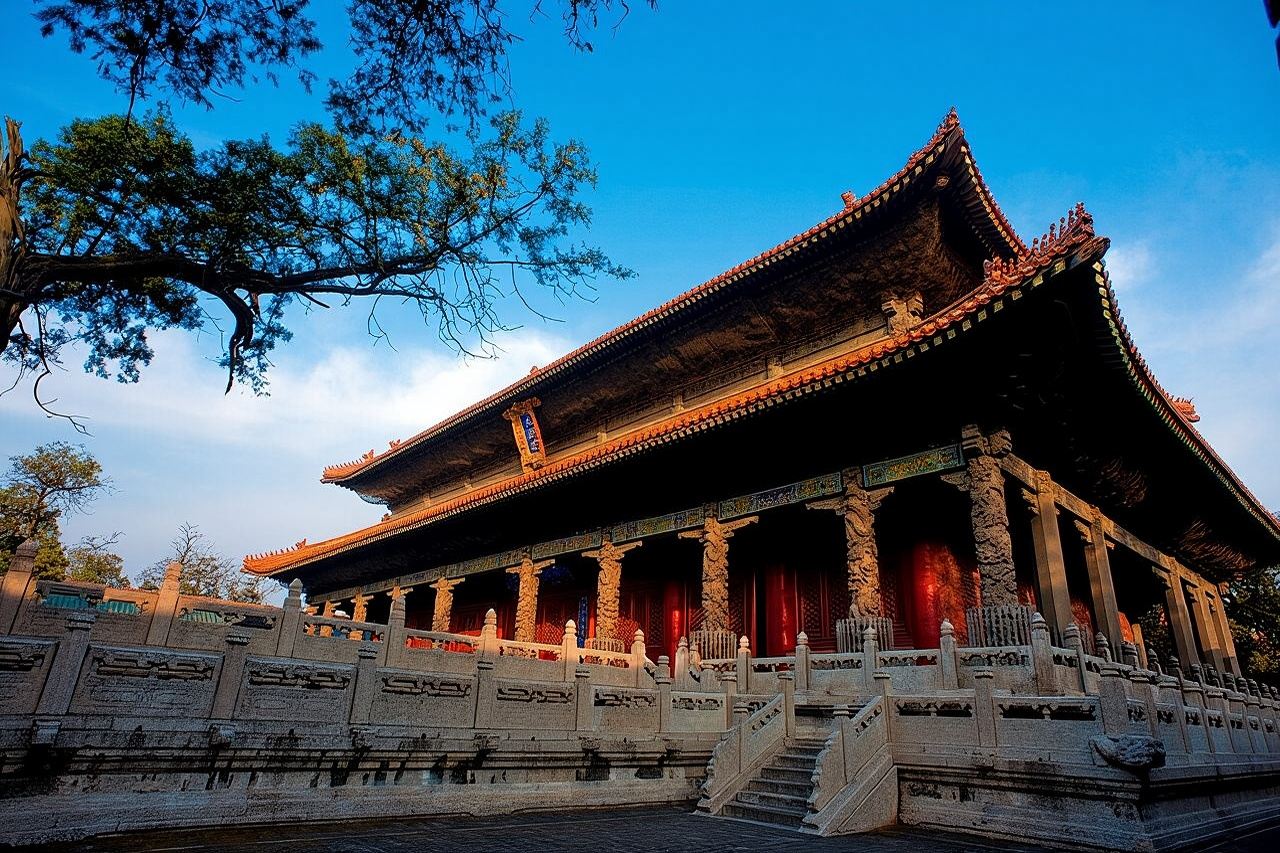 Escursione privata di un giorno a Qufu da Jinan in treno proiettile