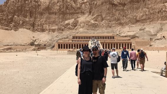 Excursion privée d'une journée à Louxor : Explorez les tombeaux et temples de la rive ouest