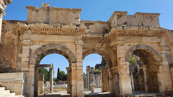 All Inclusive Ephesus Tour with Virgin Mary from Izmir