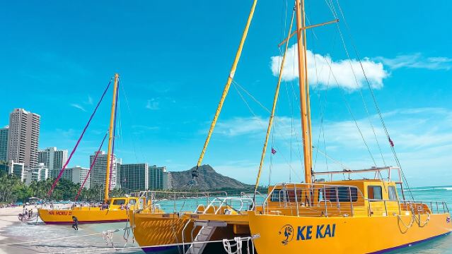 1-stündiger Segeltörn zum Diamond Head Beach am Waikiki Beach