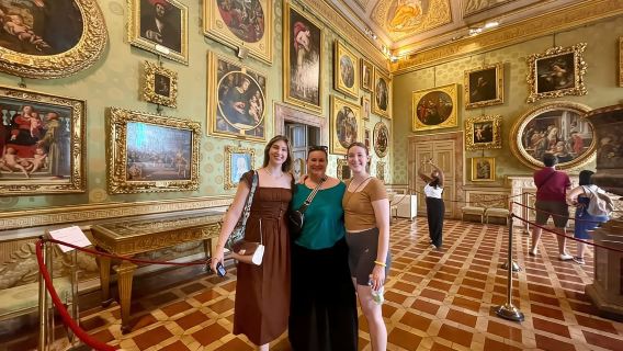 Florence: Pitti Palace and Boboli Gardens Private Tour