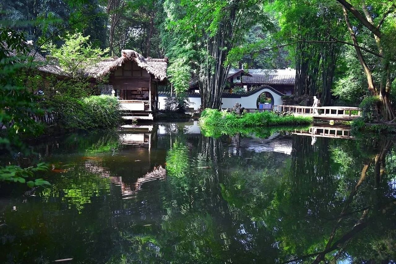 Tour privato approfondito di Chengdu|Commentario guidato completo, scopri il ricco patrimonio della città