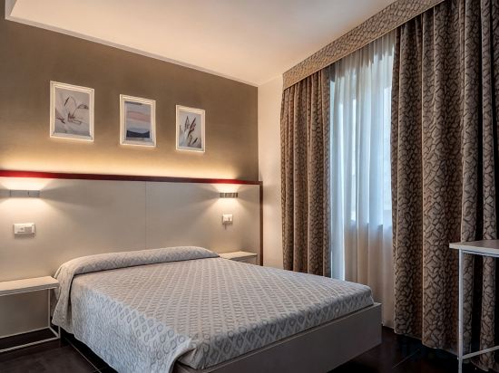 Hotel Centrale Room Type - Standard Room