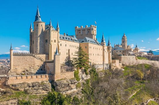 Madrid to Avila & Segovia: Full-Day Highlights Tour