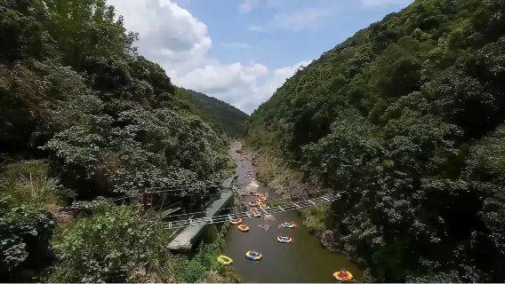 Wuzhishan Red Canyon Rafting Private Guided One-Day Tour from Haikou