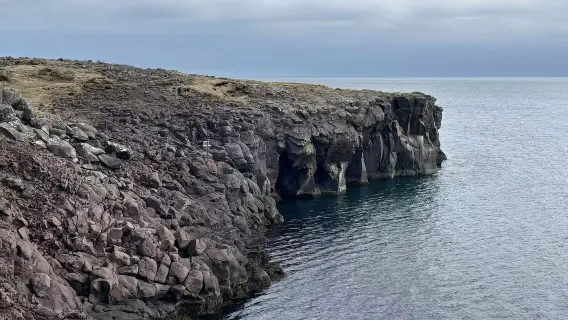 凱夫拉維克包車一日玩轉：溫泉、維京船、板塊裂縫、音樂史、教堂