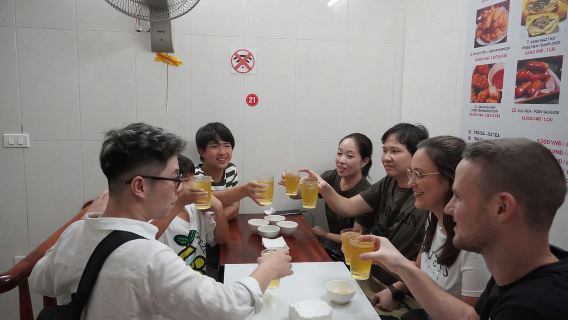Hanoi : visite gastronomique de rue du vieux quartier avec plus de 12 dégustations