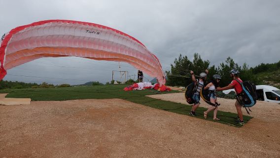 Аланья: Тандемный полёт на параплане – развлечения