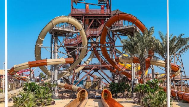 Meryal Water Theme Park - Ticket with Private Transfers