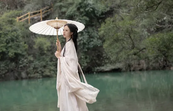 銀川Trip Moments【婚禮跟拍航拍街拍抓拍約拍/婚紗寫真/商業攝影攝像/翻譯】