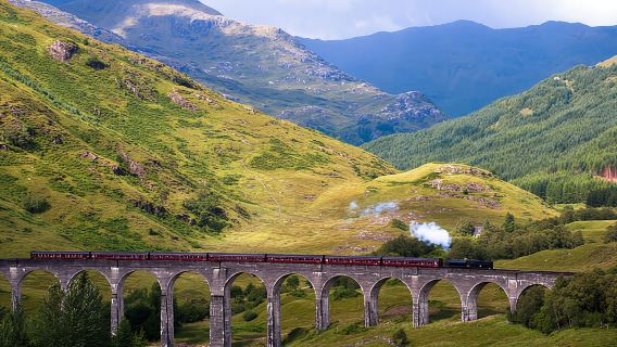 3 Day : Isle of Skye and The Highlands Tour with the Jacobite Steam Train (B&B Room with twin beds)