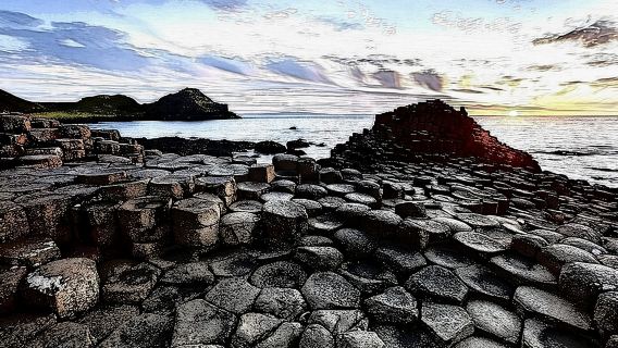 Tour costero privado de lujo en Mercedes por el puente de cuerda de la Calzada del Gigante