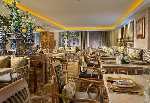 Dining Experience at Mulia Resort Bali