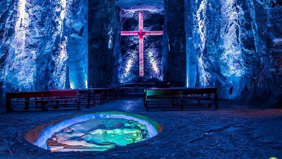 Zipaquirá-Tour mit 1 Zusatzaktivität