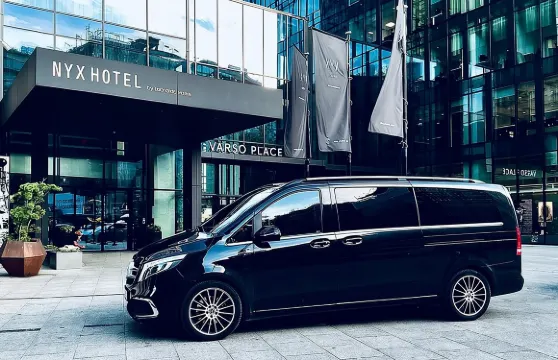 華沙蕭邦機場私人接送