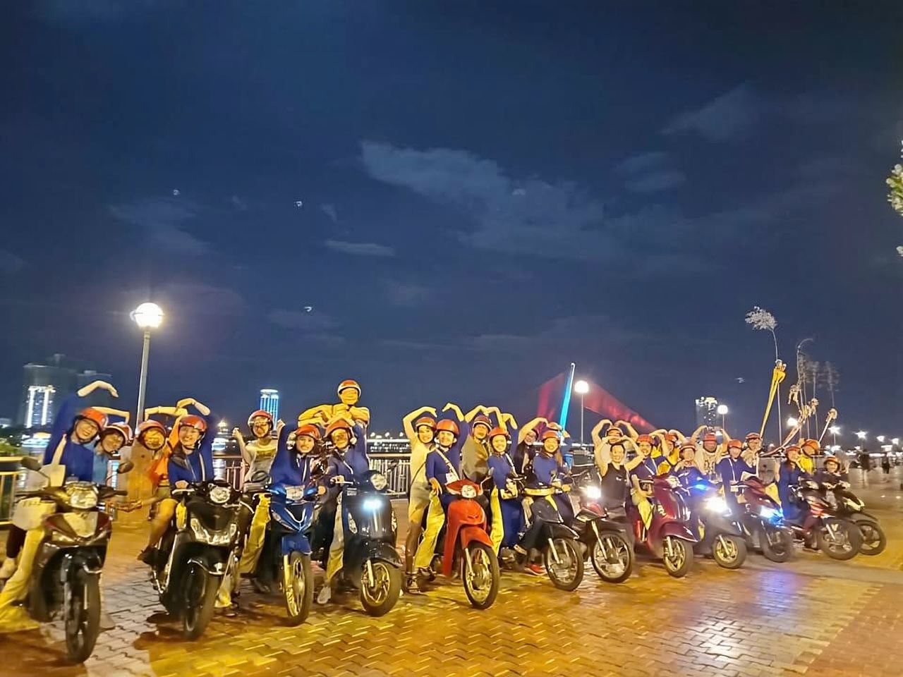 Da Nang Spots Sightseeing Motorbike & Cafe Culture with Ao Dai Lady Riders