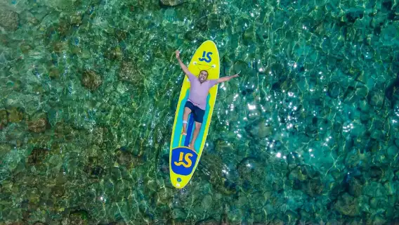 ทัวร์พายเรือยืนและดำน้ำตื้นที่ฟูกวี