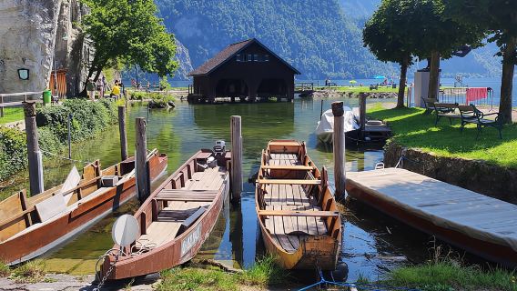 Vienna: Traunkirchen, Hallstatt & Salzburg Day Trip