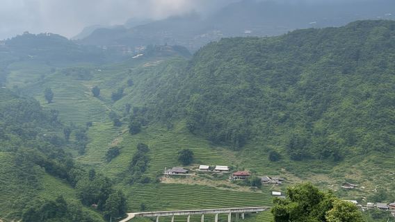 Einfache Wanderung in Sapa: Entdecken Sie Y Linh Ho – Lao Chai – Ta Van
