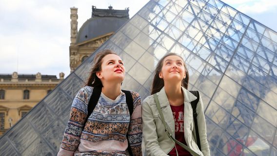 Paris: Private Full Day Tour-Louvre Sainte Chapelle Tickets