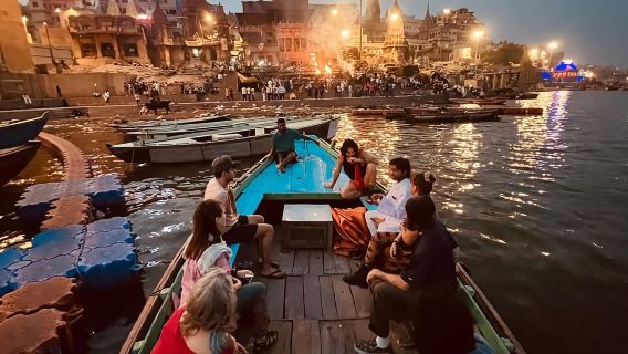 Варанаси: пешеходная экскурсия по древним гхатам с местным гидом